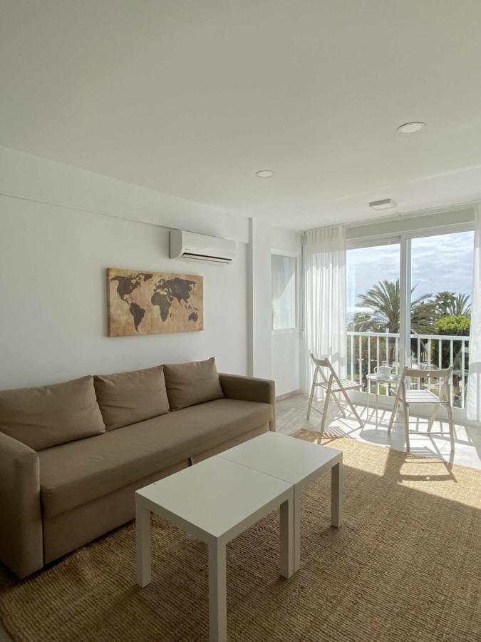 Apartamento 2 Habitaciones Frontal Al Mar 3 Торре-дель-Мар Екстер'єр фото