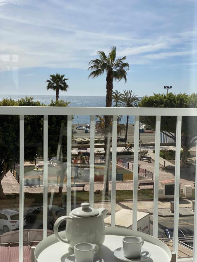 Apartamento 2 Habitaciones Frontal Al Mar 3 Торре-дель-Мар Екстер'єр фото