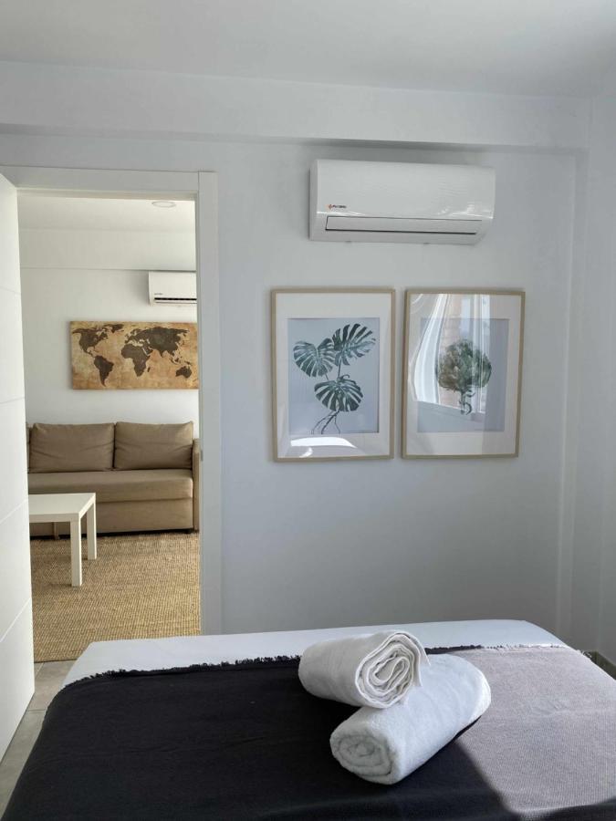 Apartamento 2 Habitaciones Frontal Al Mar 3 Торре-дель-Мар Екстер'єр фото