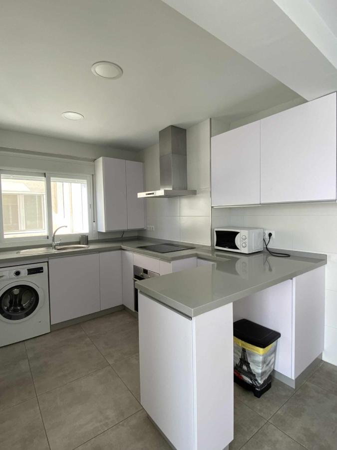 Apartamento 2 Habitaciones Frontal Al Mar 3 Торре-дель-Мар Екстер'єр фото