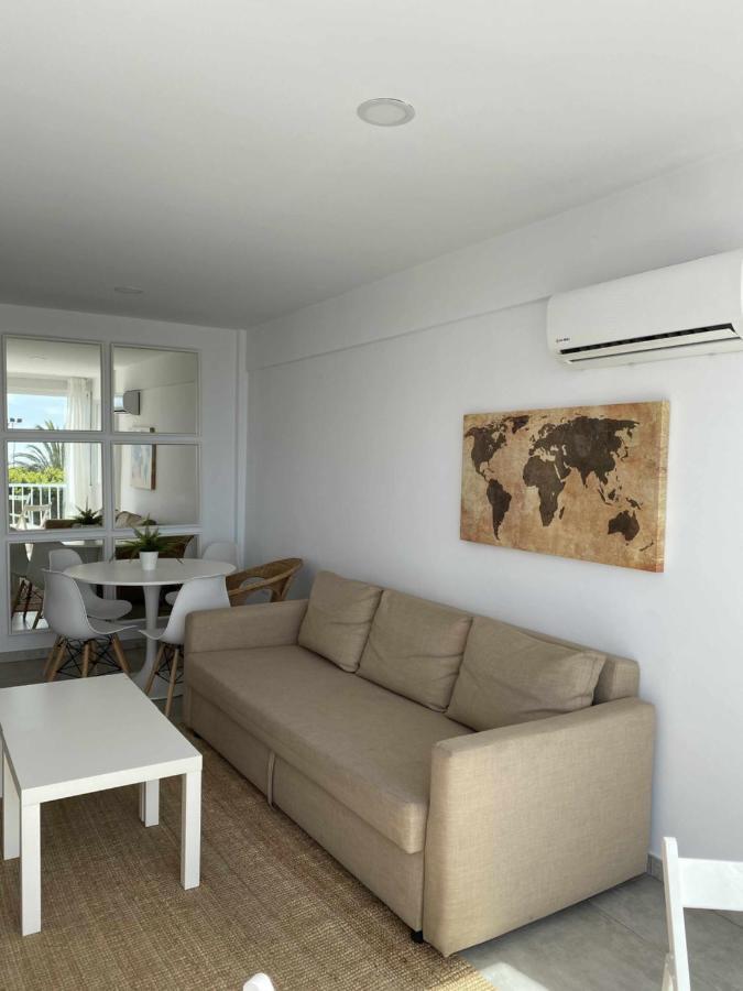 Apartamento 2 Habitaciones Frontal Al Mar 3 Торре-дель-Мар Екстер'єр фото
