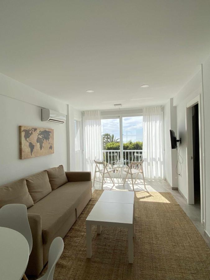 Apartamento 2 Habitaciones Frontal Al Mar 3 Торре-дель-Мар Екстер'єр фото