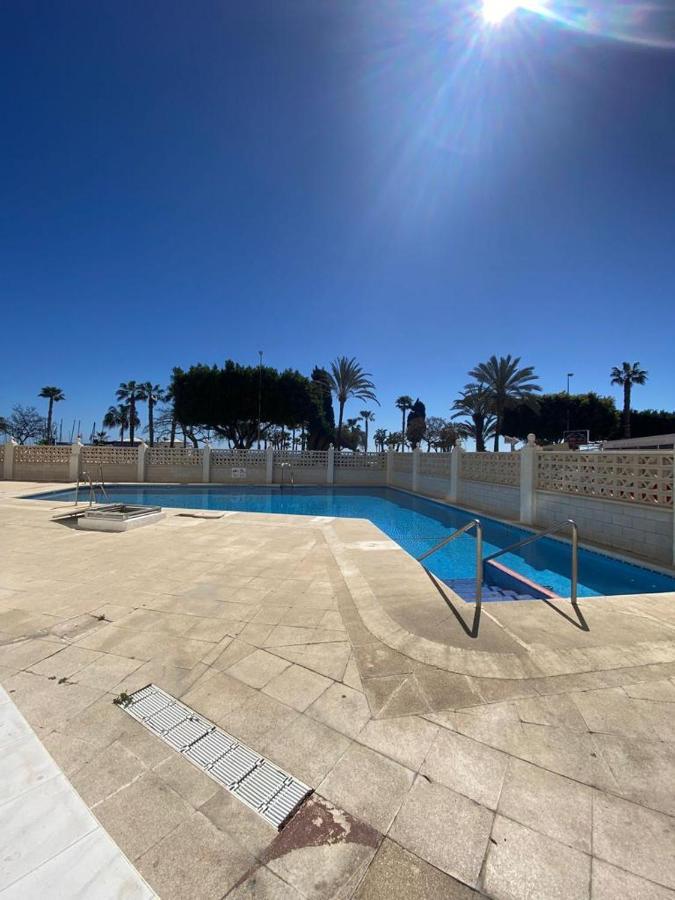 Apartamento 2 Habitaciones Frontal Al Mar 3 Торре-дель-Мар Екстер'єр фото